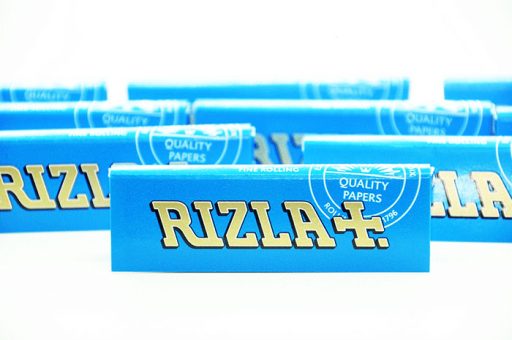 RIZLA+藍色捲煙紙70mm